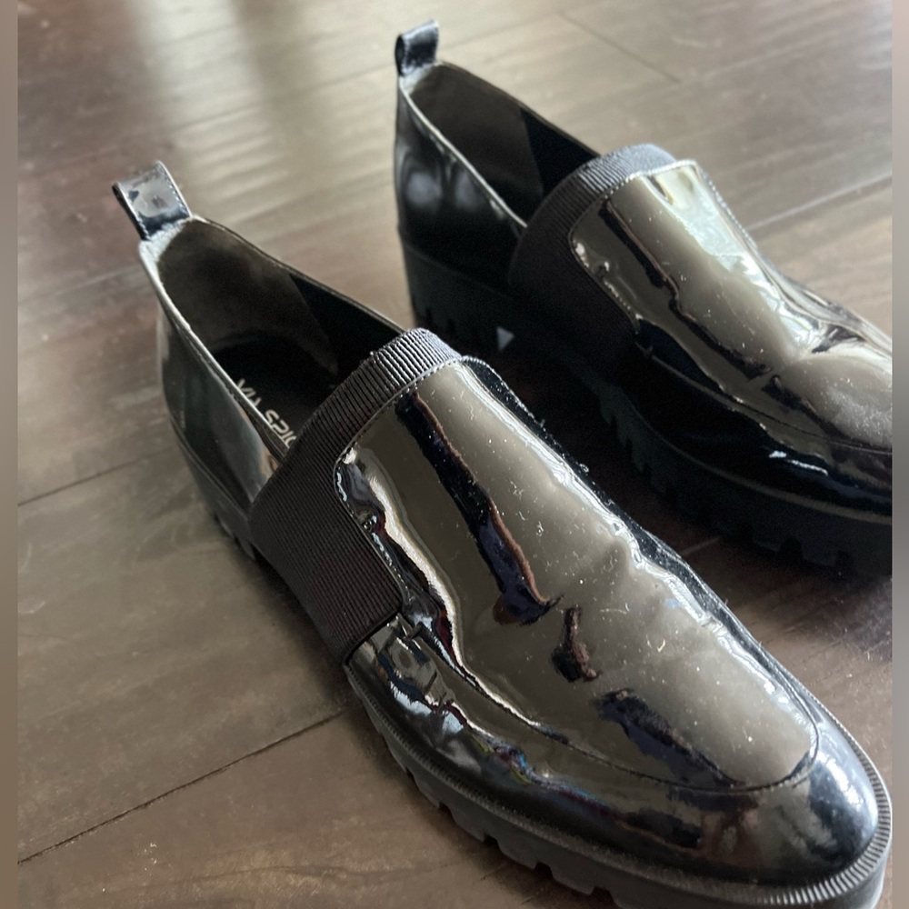 Via Spiga Size 12 Black Patent Loafers